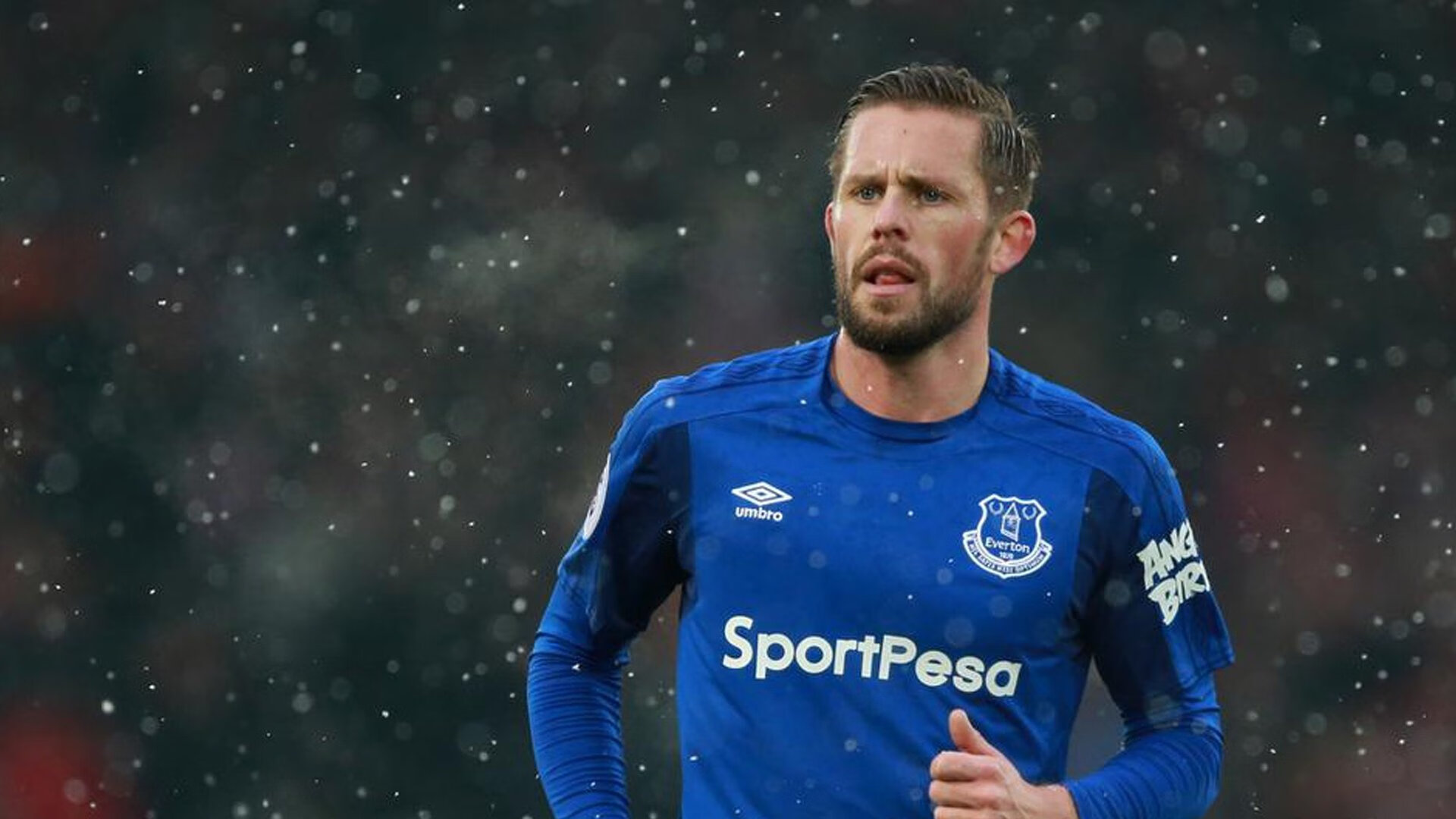 快船打造球员私人休息舱，结合高科技恢复设备，快船自己的球馆